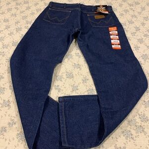 Wrangler flame resistant Jeans NEW Size 34x32 Regular Fit Men’s Dark wash Denim